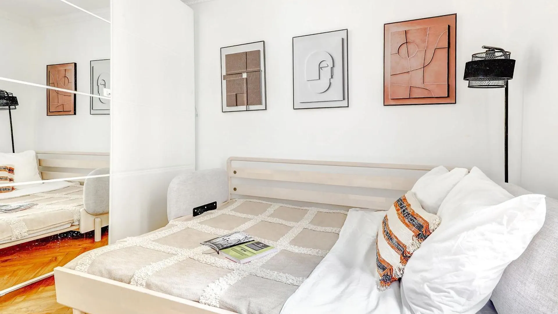 Jardin Du Luxembourg - Le Bon Marche - Cityapartmentstay Paris