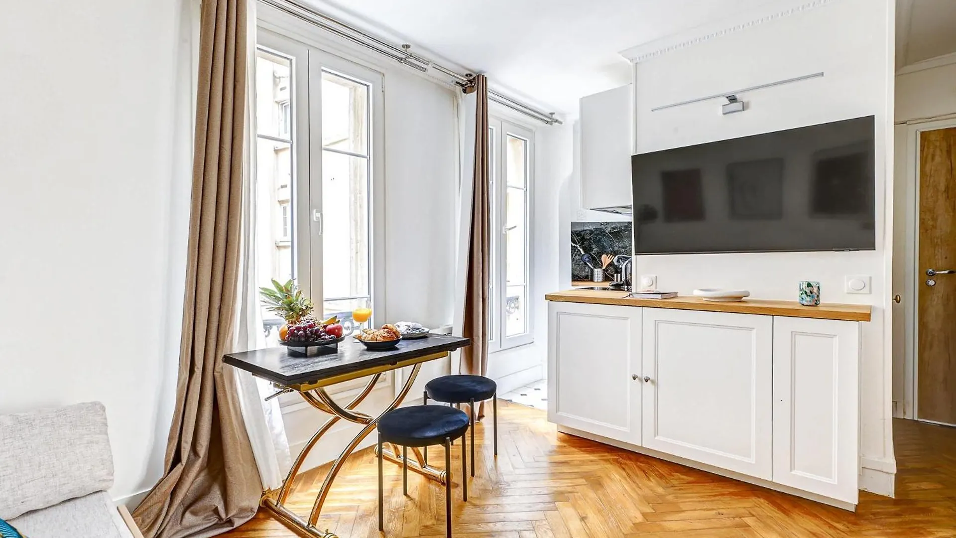Jardin Du Luxembourg - Le Bon Marche - Cityapartmentstay